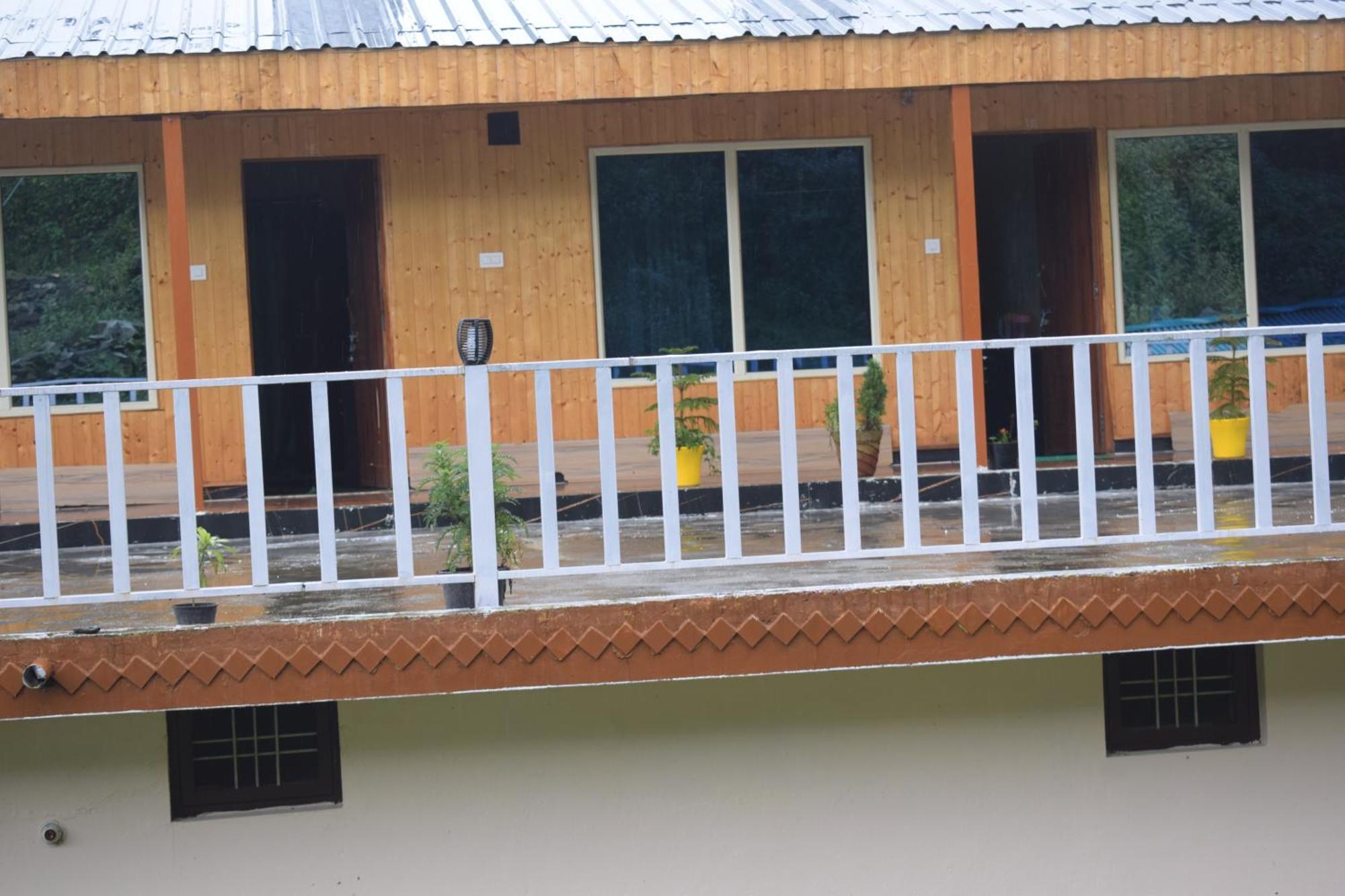 Himrab Chopta Resort Exterior photo
